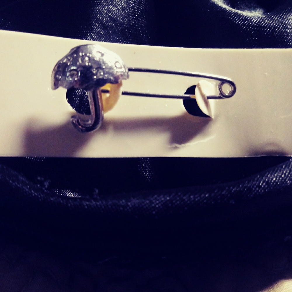 Umbrella fashion pins